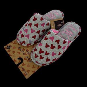 Rae Dunn Women's Slippers Gray Heart Print Amor Medium 7/8 New with Tag